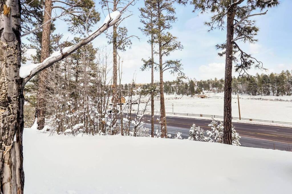 Perfect Luxury Getaway Villa Шоу Лоу Екстериор снимка