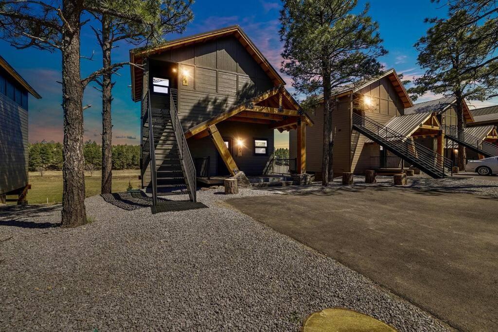 Perfect Luxury Getaway Villa Шоу Лоу Екстериор снимка