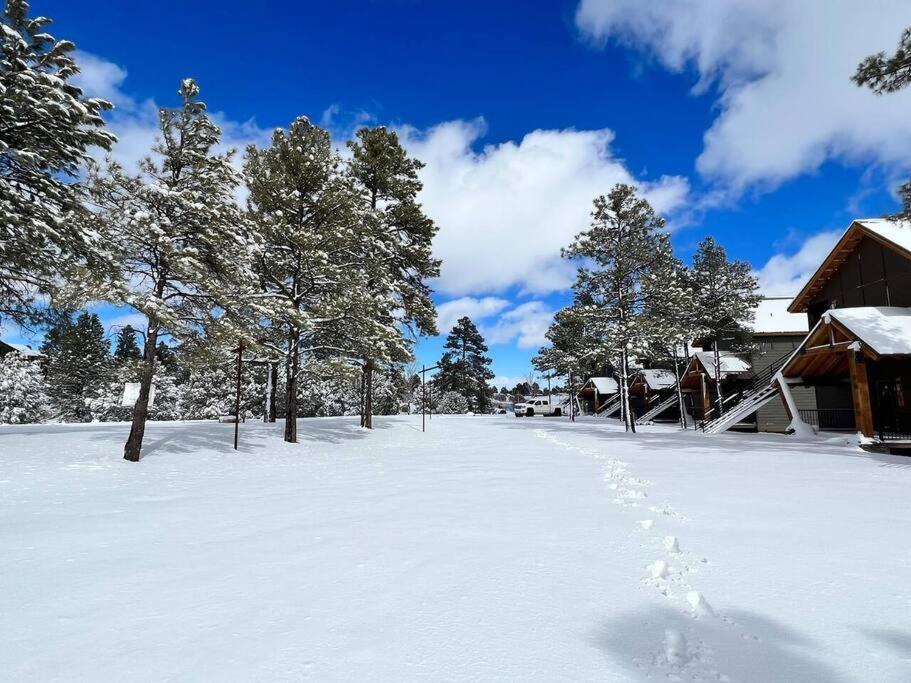 Perfect Luxury Getaway Villa Шоу Лоу Екстериор снимка